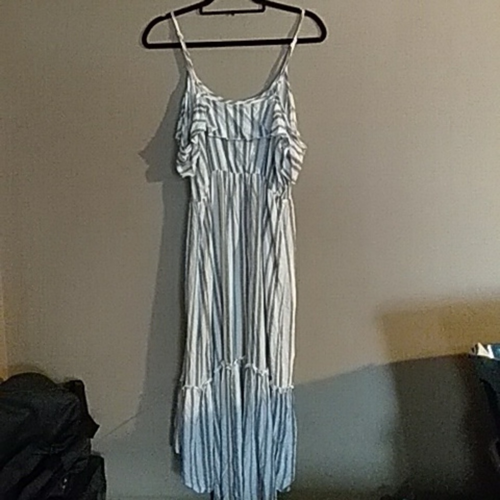 No comment dress size xl